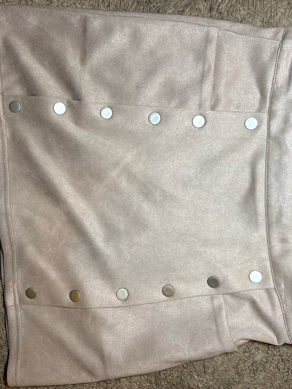Fashion on Earth Suede Mini Skirt with Pockets and Buttons in Beige Size Medium
